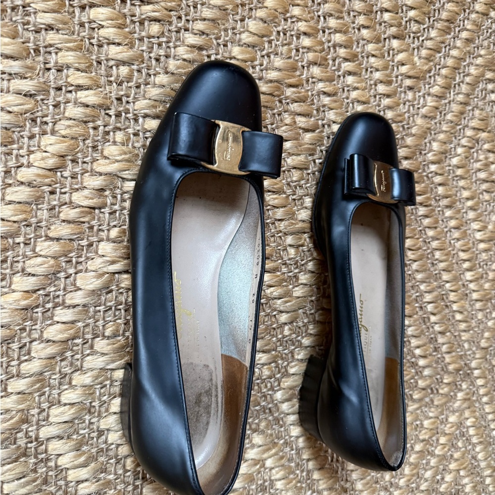 Salvatore Ferragamo Black Flats with Gold Buckle - Picture 3 of 8